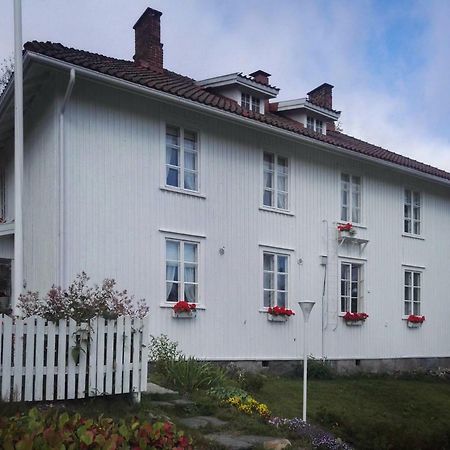 Kyykerin Kartano Bed and Breakfast Outokumpu Buitenkant foto