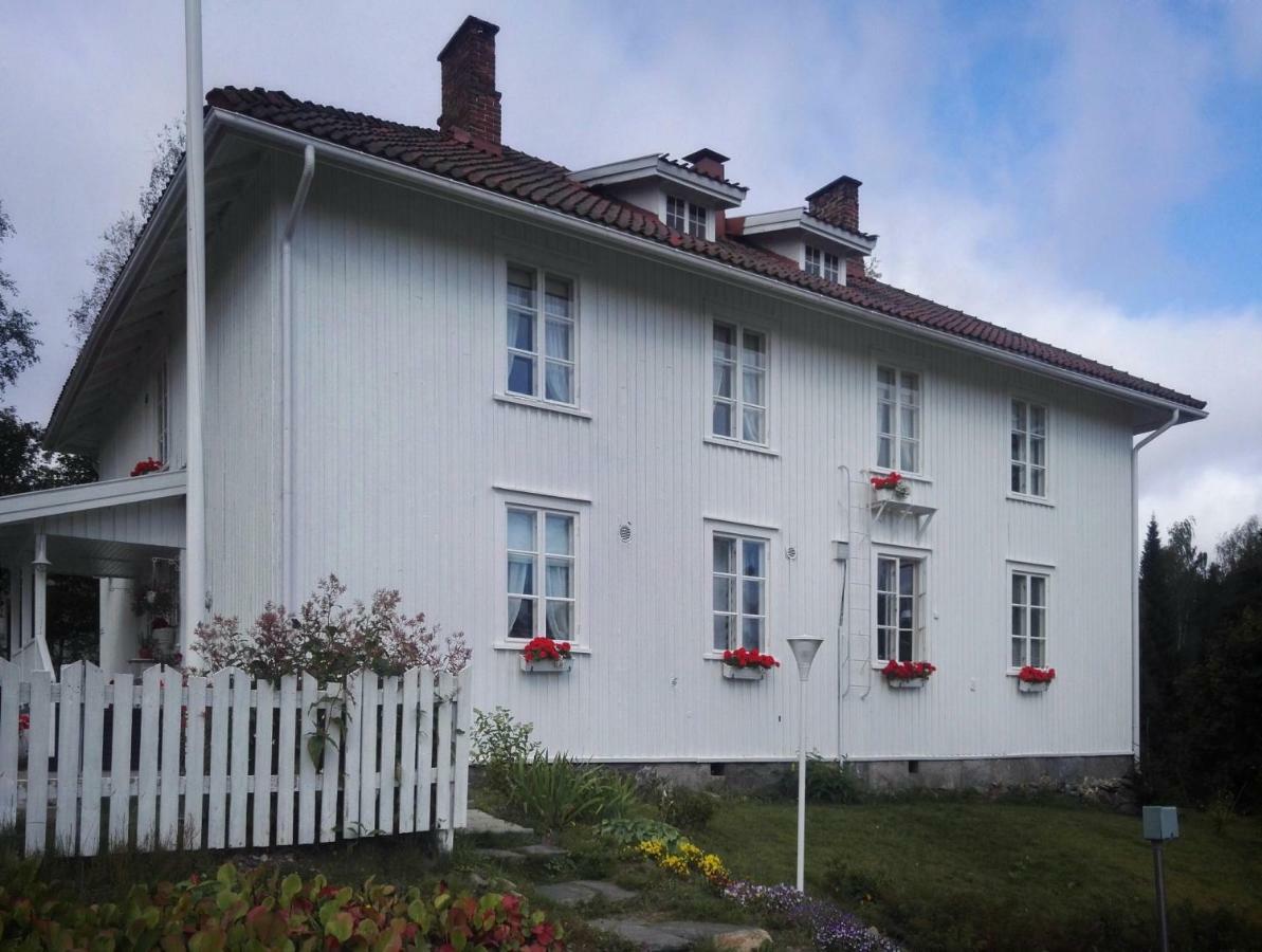 Kyykerin Kartano Bed and Breakfast Outokumpu Buitenkant foto